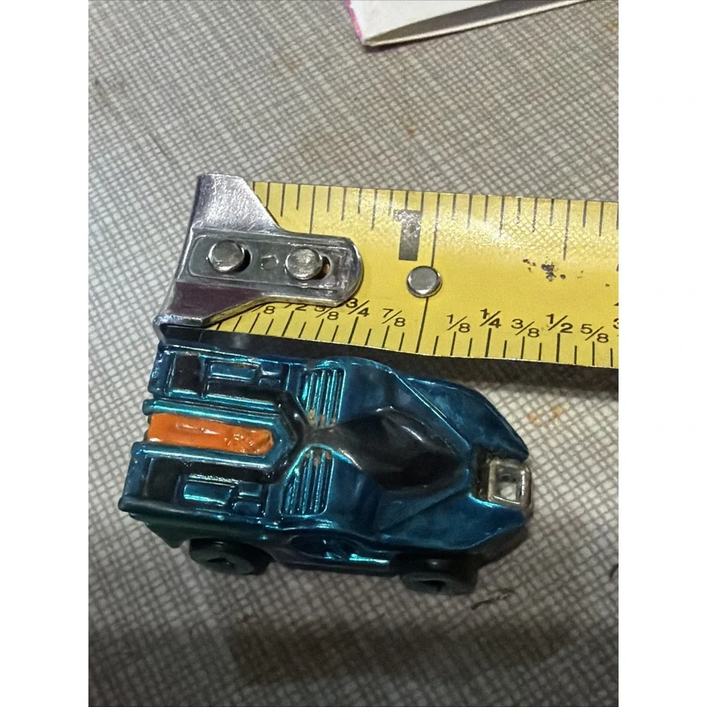 Vintage Micro Hot Wheels Racing Metals Chrome Blue Car Small Size Big Speed 1995